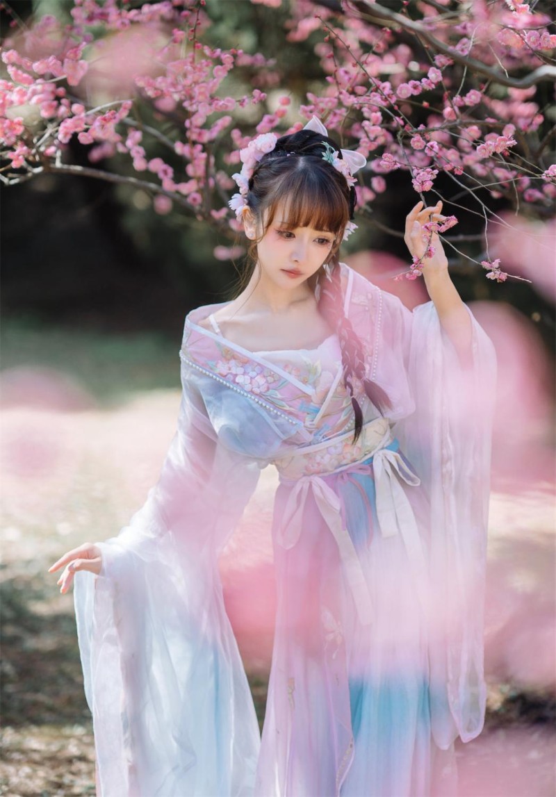 紫氯氯520无尽夏樱花梅花少女72p