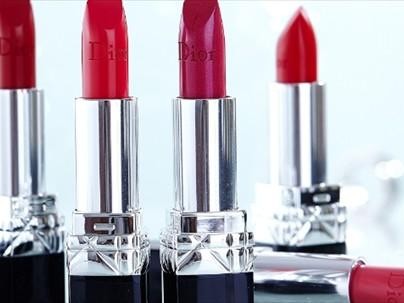 迪奥口红520怎么查真伪 迪奥520怎么看真假